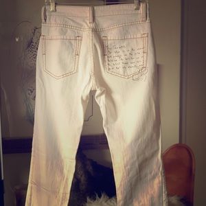 Women’s white fashion jeans